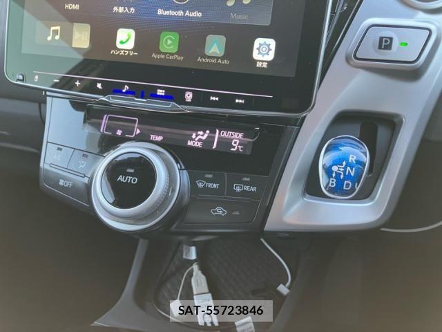 Toyota PRIUS ALPHA 2013-03 8075217-17