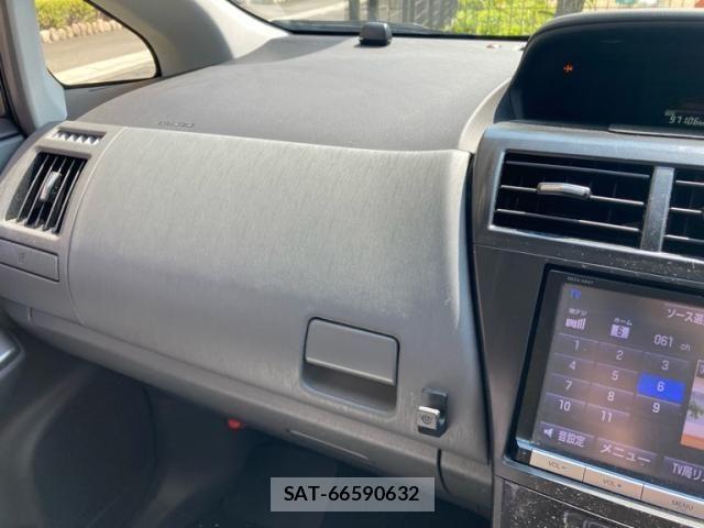 Toyota PRIUS ALPHA 2014-09 8075214-14