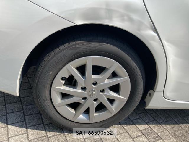 Toyota PRIUS ALPHA 2014-09 8075214-5