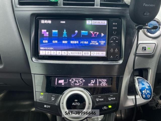 Toyota PRIUS ALPHA 2012-01 8075228-16