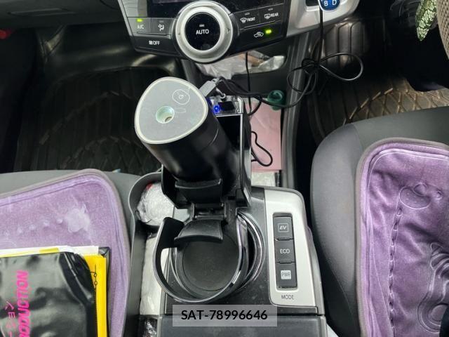 Toyota PRIUS ALPHA 2012-01 8075228-19