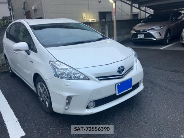 Toyota PRIUS ALPHA 2013-10 8075227-0