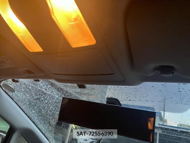 Toyota PRIUS ALPHA 2013-10 8075227-19