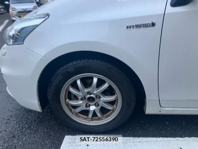 Toyota PRIUS ALPHA 2013-10 8075227-7