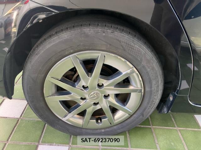Toyota PRIUS ALPHA 2014-03 8075224-5