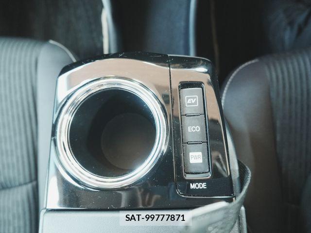 Toyota PRIUS ALPHA 2016-09 8075215-18