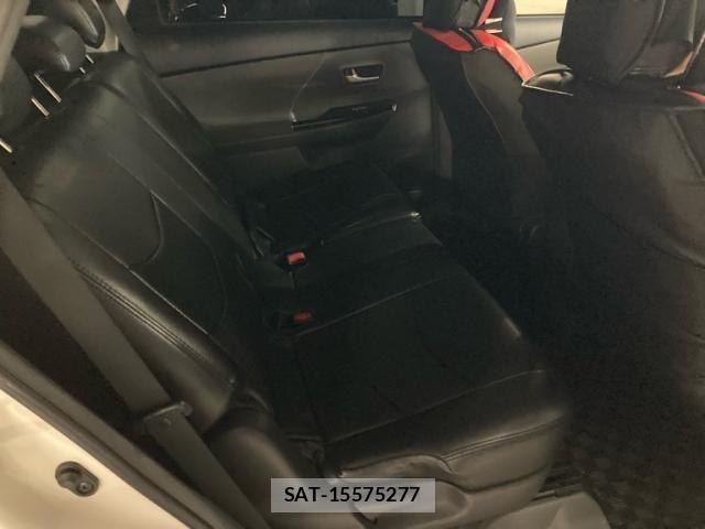 Toyota PRIUS ALPHA 2013-11 8075225-11