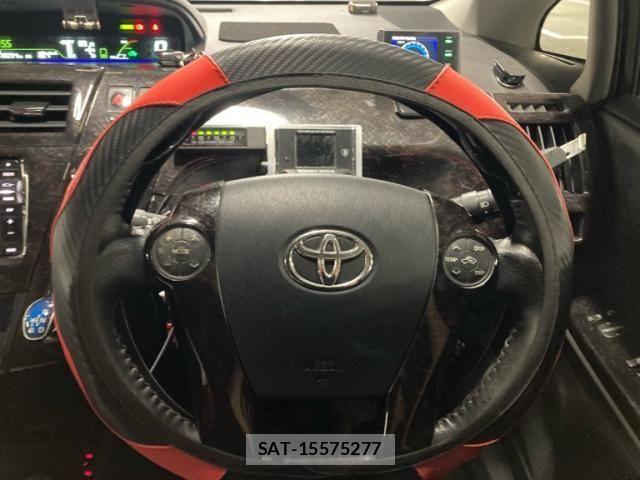 Toyota PRIUS ALPHA 2013-11 8075225-17