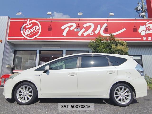 Toyota PRIUS ALPHA 2013-09 8101385-9