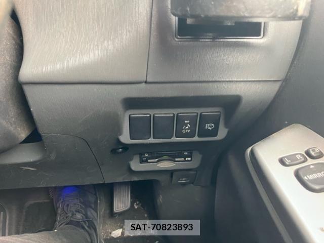 Toyota PRIUS ALPHA 2011-11 8101397-14
