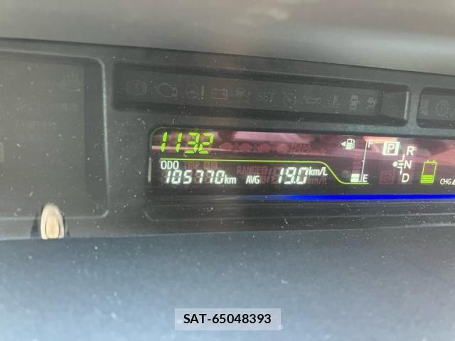 Toyota PRIUS ALPHA 2014-03 8101395-13