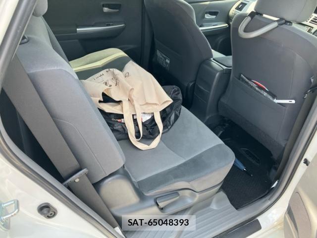 Toyota PRIUS ALPHA 2014-03 8101395-20