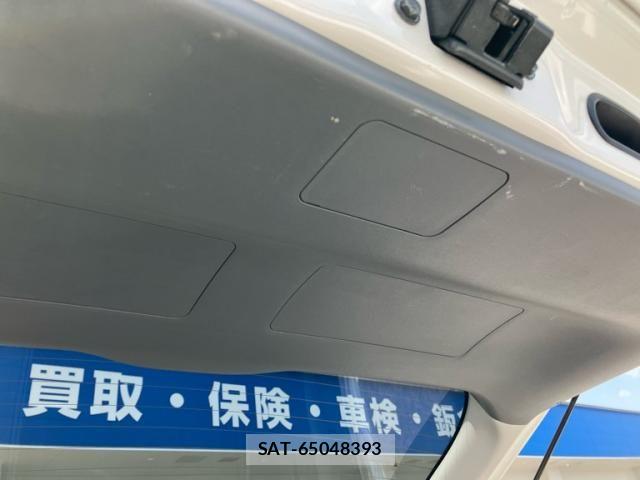 Toyota PRIUS ALPHA 2014-03 8101395-28