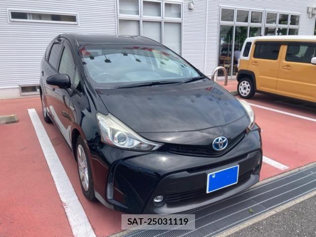 Toyota PRIUS ALPHA 2015-02 8101376-0