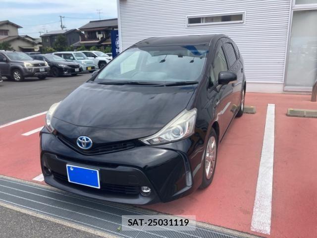 Toyota PRIUS ALPHA 2015-02 8101376-1