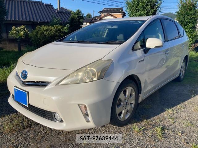 Toyota PRIUS ALPHA 2012-10 8101405-0
