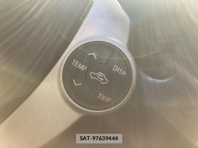 Toyota PRIUS ALPHA 2012-10 8101405-12