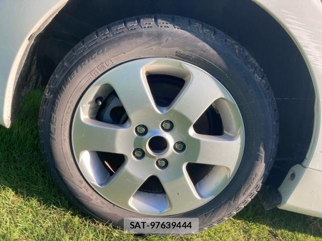 Toyota PRIUS ALPHA 2012-10 8101405-5