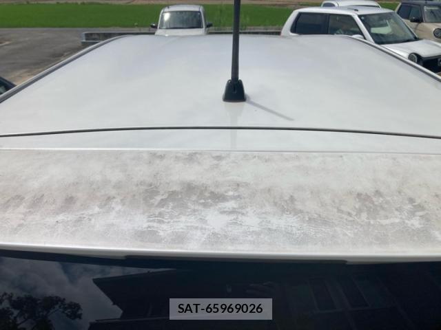 Toyota PRIUS ALPHA 2011-09 8101375-4
