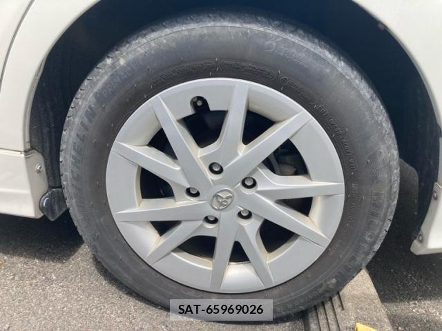 Toyota PRIUS ALPHA 2011-09 8101375-6