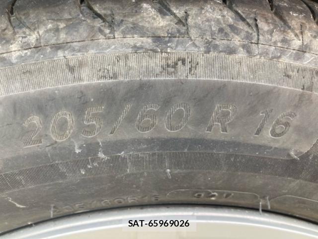 Toyota PRIUS ALPHA 2011-09 8101375-8