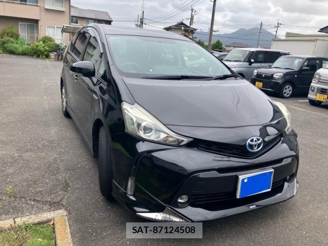 Toyota PRIUS ALPHA 2015-10 8101387-0