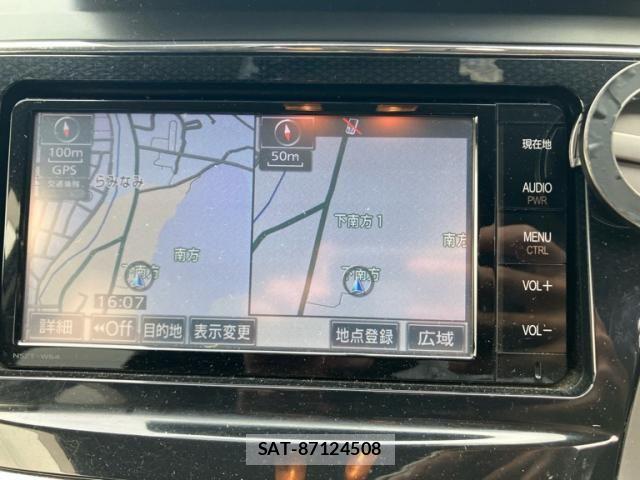 Toyota PRIUS ALPHA 2015-10 8101387-19