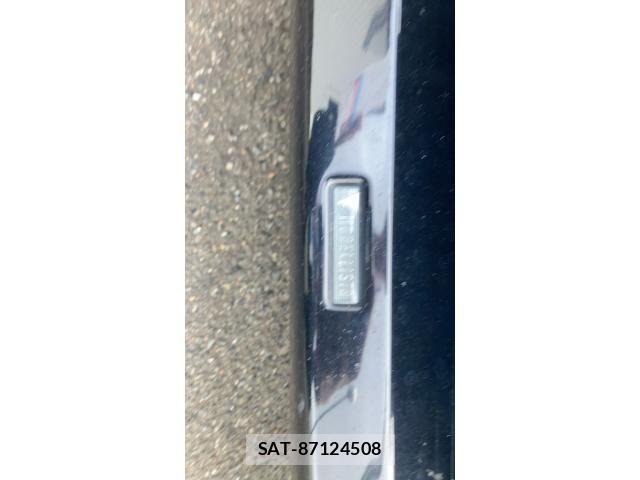 Toyota PRIUS ALPHA 2015-10 8101387-28