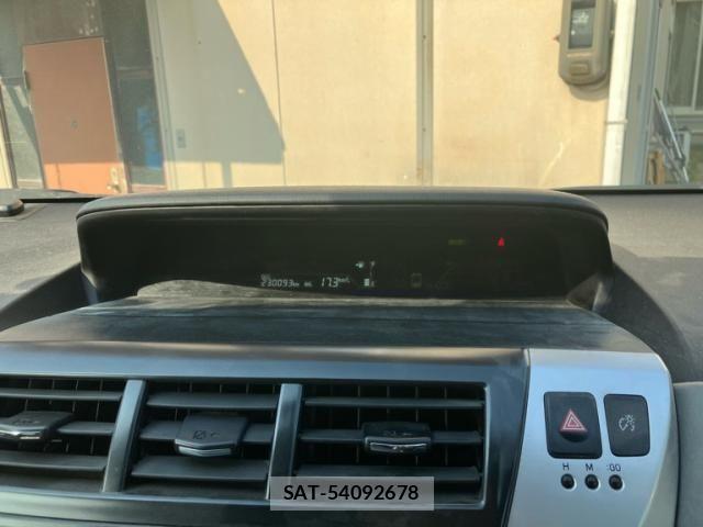 Toyota PRIUS ALPHA 2012-12 8101404-19