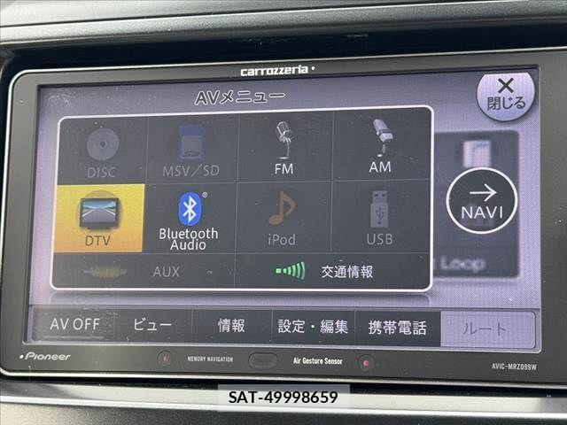 Toyota PRIUS ALPHA 2014-06 8101365-21