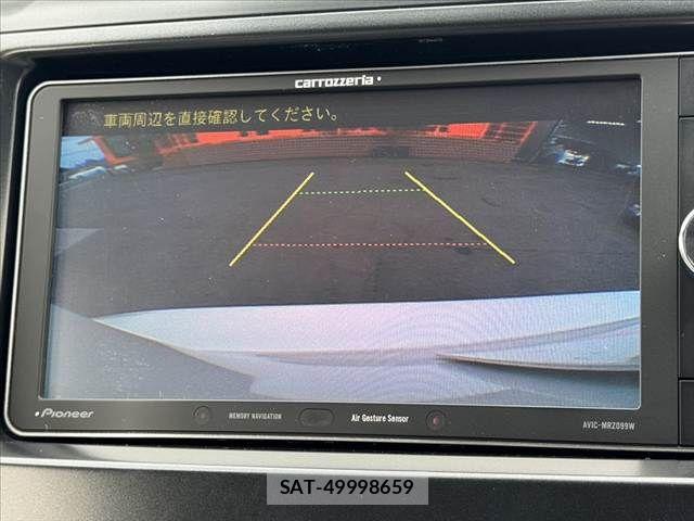 Toyota PRIUS ALPHA 2014-06 8101365-22