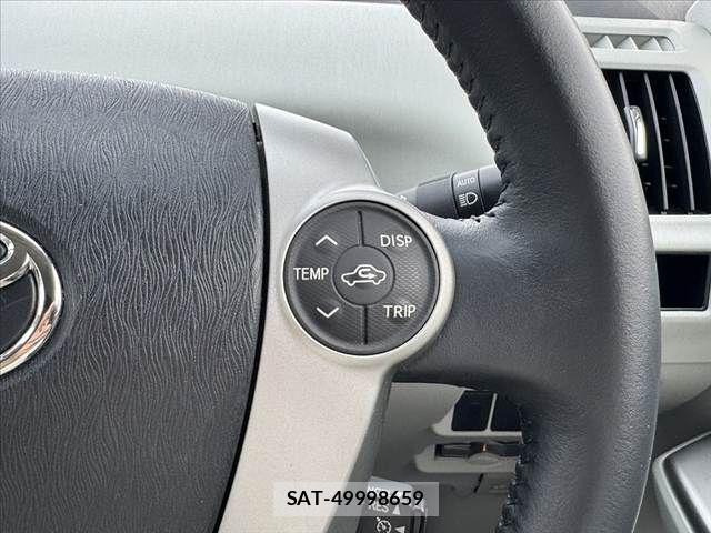 Toyota PRIUS ALPHA 2014-06 8101365-25