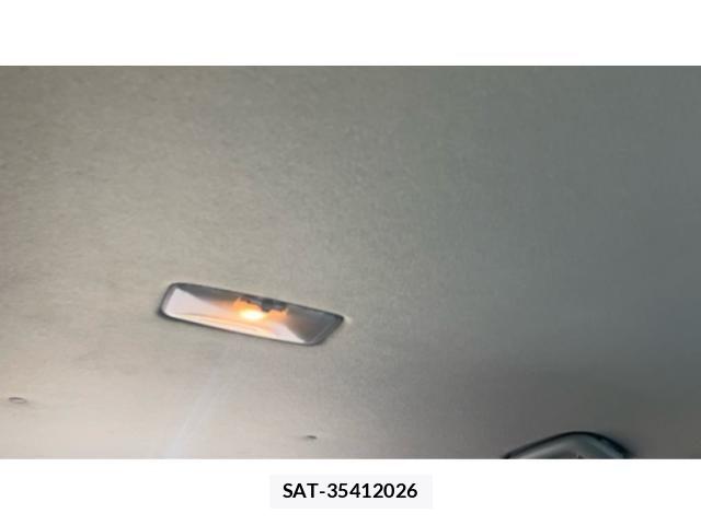 Toyota PRIUS ALPHA 2014-02 8101406-25