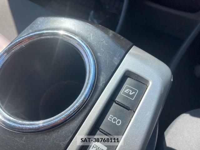 Toyota PRIUS ALPHA 2012-08 8101396-16