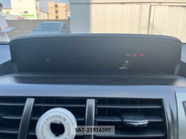 Toyota PRIUS ALPHA 2013-10 8101382-15