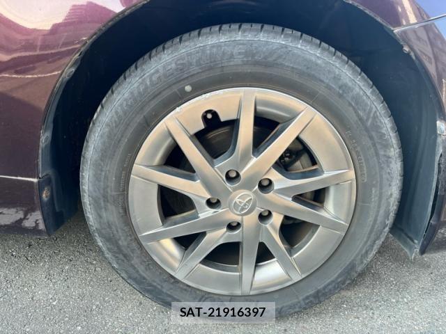 Toyota PRIUS ALPHA 2013-10 8101382-4