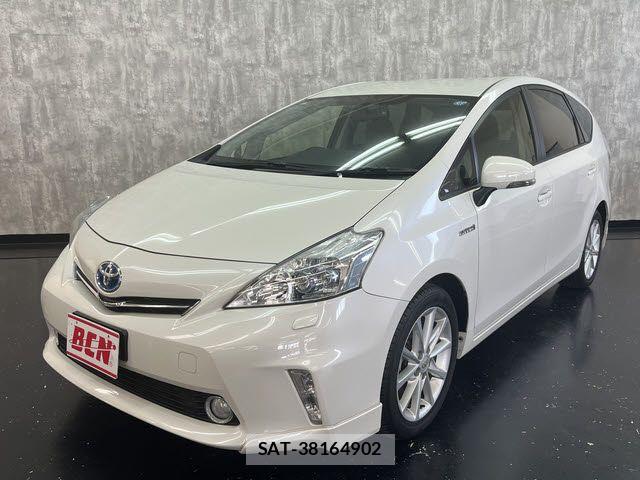 Toyota PRIUS ALPHA 2012-02 8101364-0