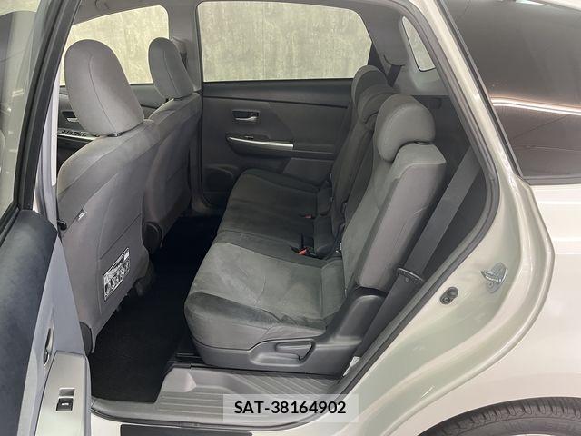 Toyota PRIUS ALPHA 2012-02 8101364-12