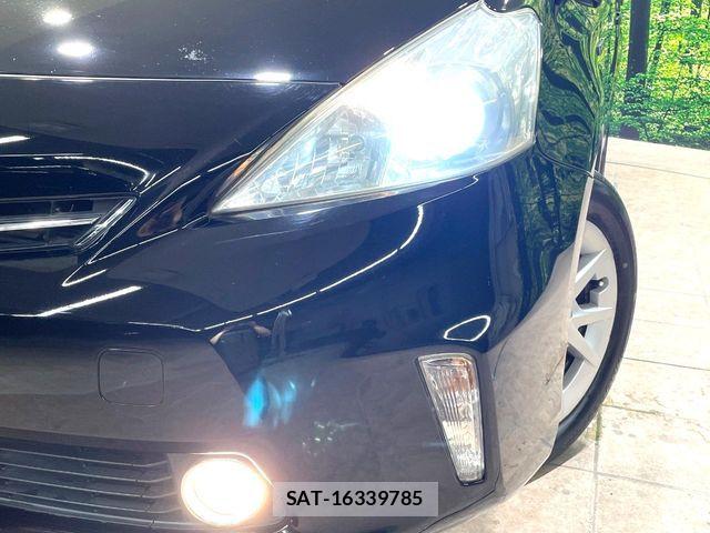 Toyota PRIUS ALPHA 2012-07 8101373-11