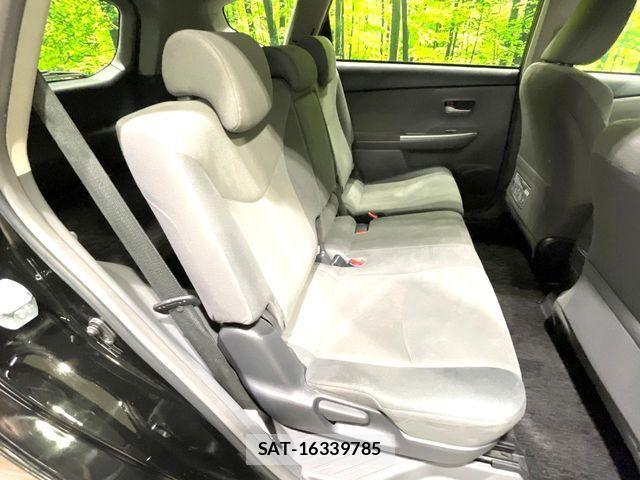 Toyota PRIUS ALPHA 2012-07 8101373-8