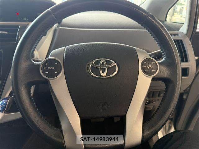 Toyota PRIUS ALPHA 2011-06 8101374-11