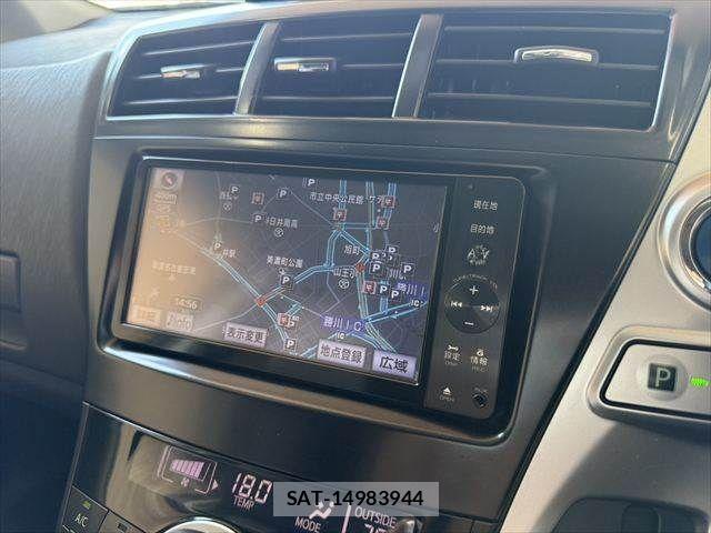 Toyota PRIUS ALPHA 2011-06 8101374-3