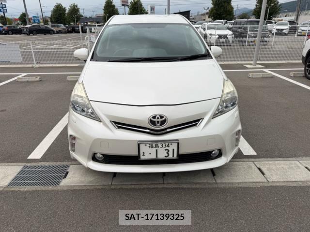 Toyota PRIUS ALPHA 2013-07 8101388-0