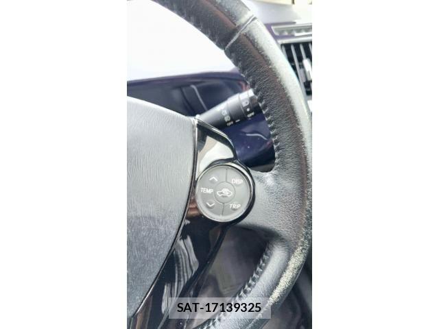 Toyota PRIUS ALPHA 2013-07 8101388-18