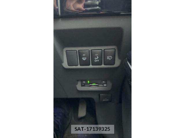 Toyota PRIUS ALPHA 2013-07 8101388-22