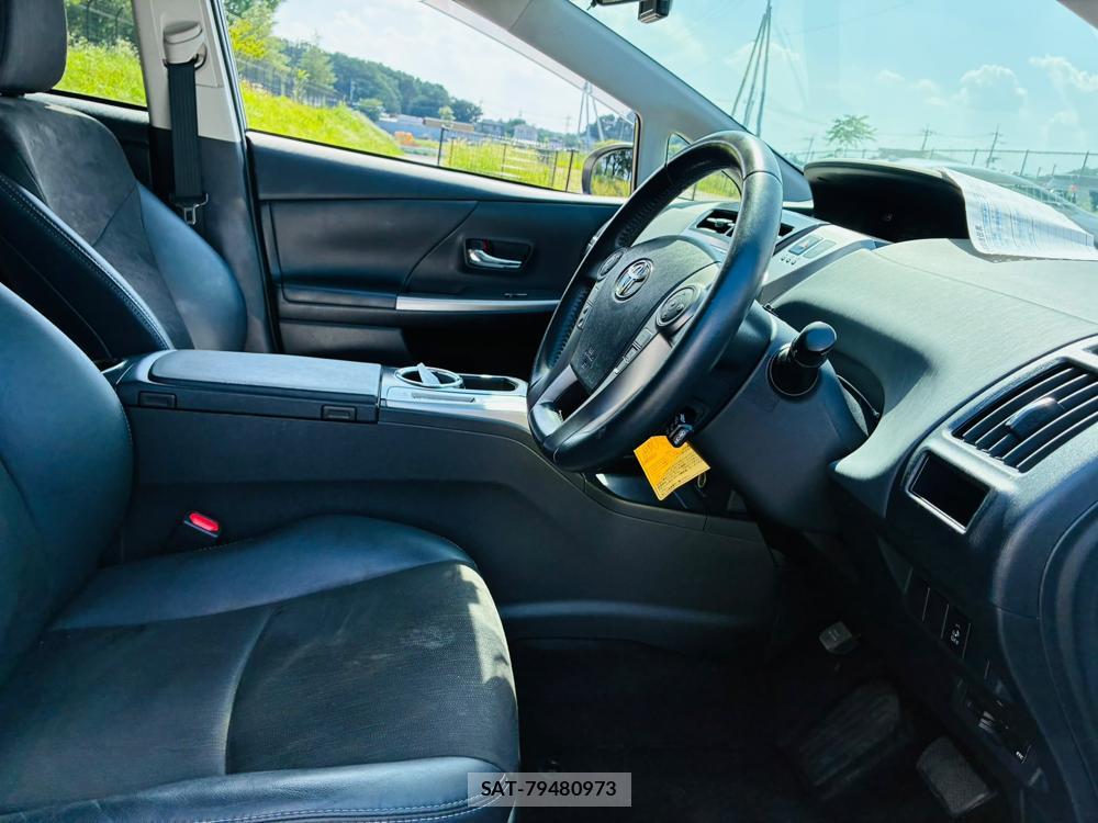 Toyota PRIUS ALPHA 2016-08 7970708-11