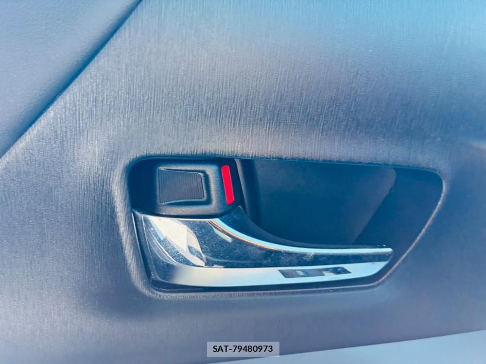 Toyota PRIUS ALPHA 2016-08 7970708-20
