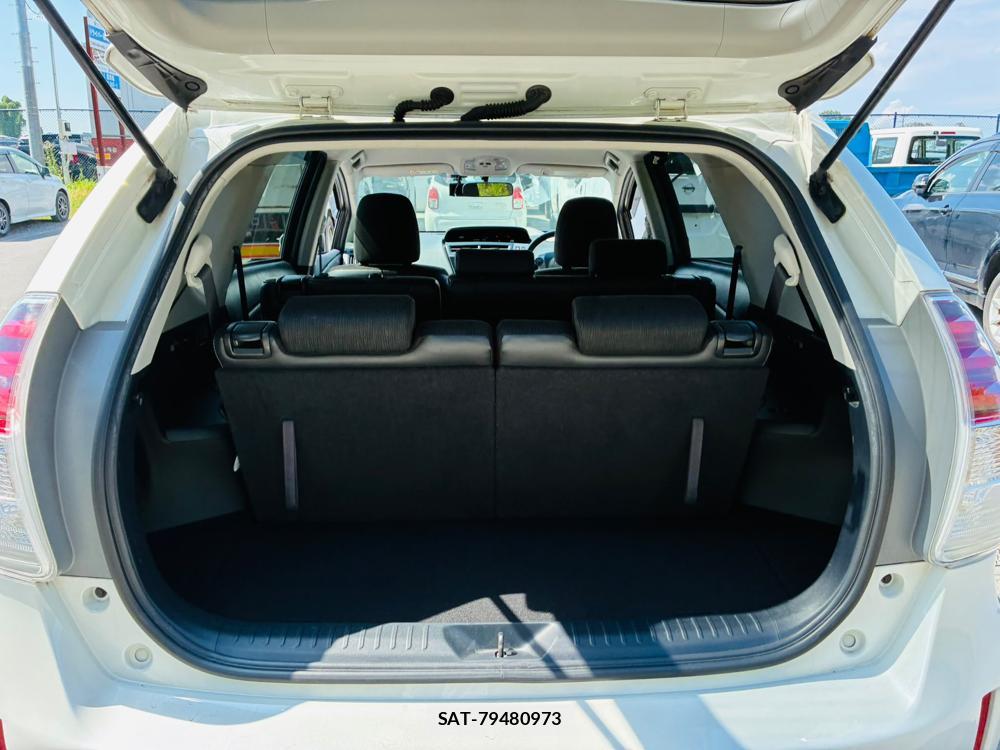 Toyota PRIUS ALPHA 2016-08 7970708-23