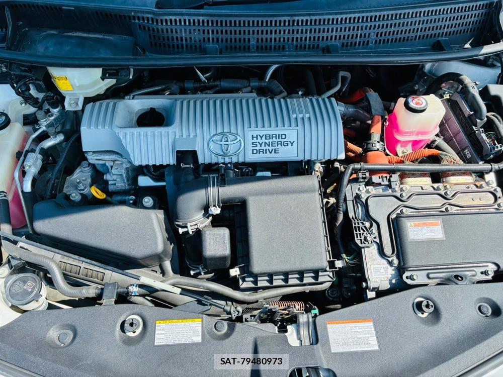 Toyota PRIUS ALPHA 2016-08 7970708-31