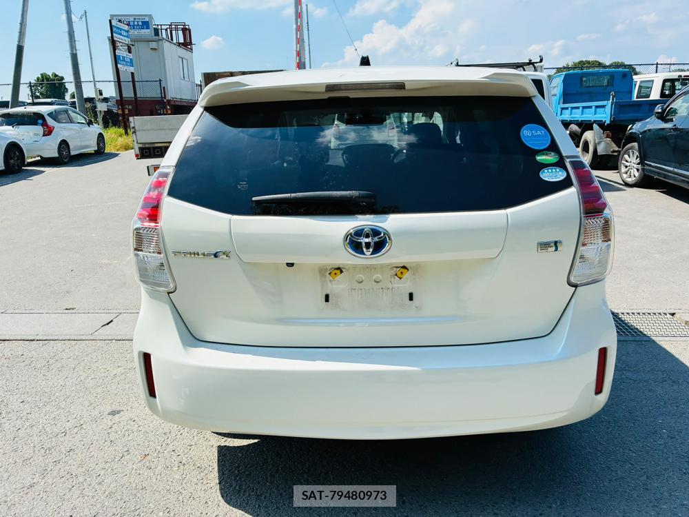 Toyota PRIUS ALPHA 2016-08 7970708-3